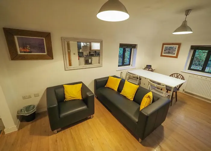 2 Ringles Place