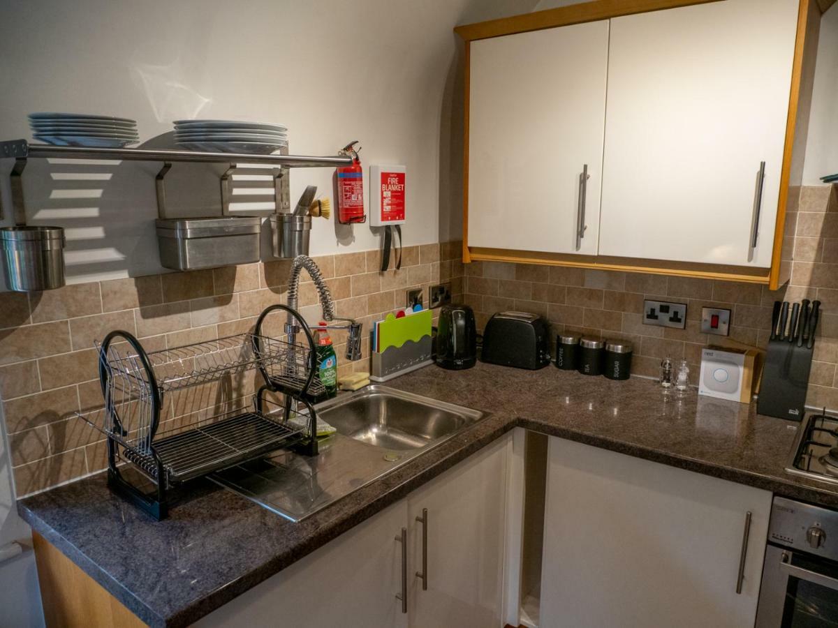 2 Ringles Place * Uckfield